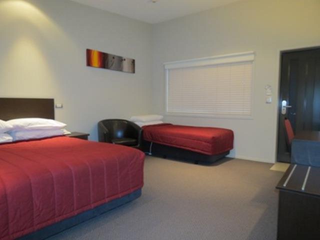 Amity Court Motel Stratford Exterior photo
